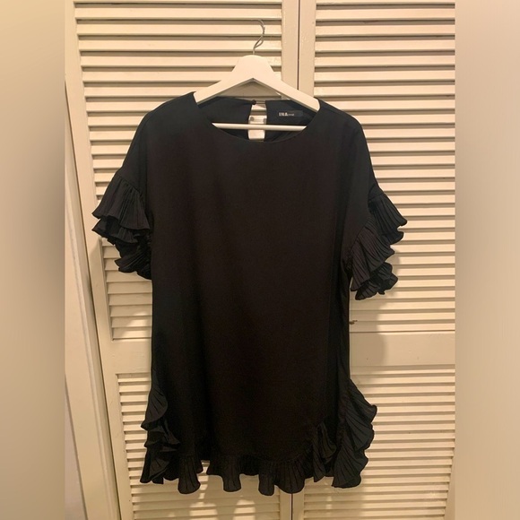 Black ruffled dress - Picture 1 of 3